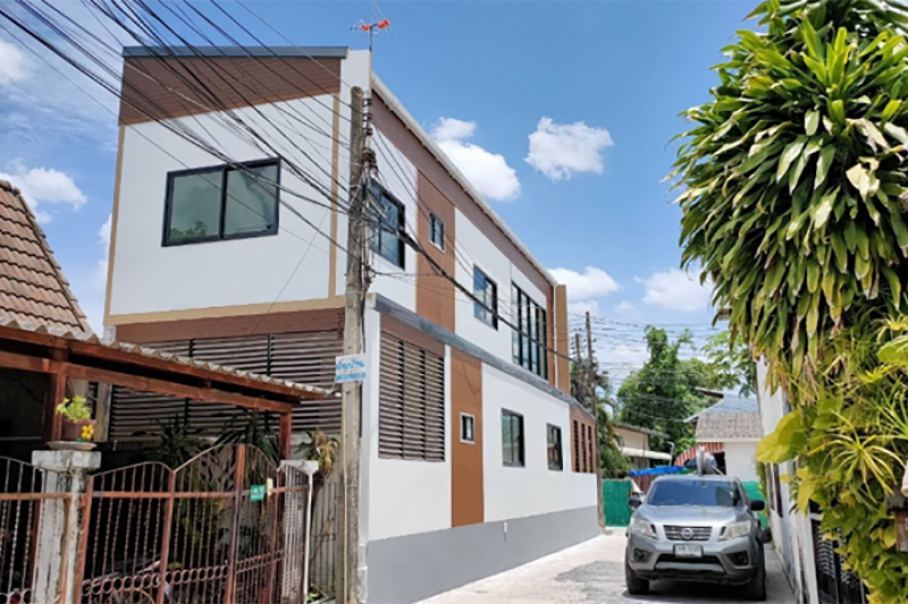 RenovateHouse size 500 sq.m.